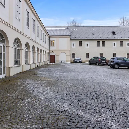 Apartments Ottenschlag *